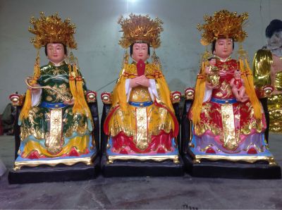藏传铜镏金佛像